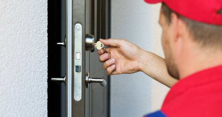 trabajos cerrajeria sevilla